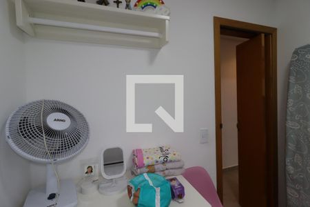 Quarto de apartamento à venda com 2 quartos, 69m² em Jardim Ocara, Santo André