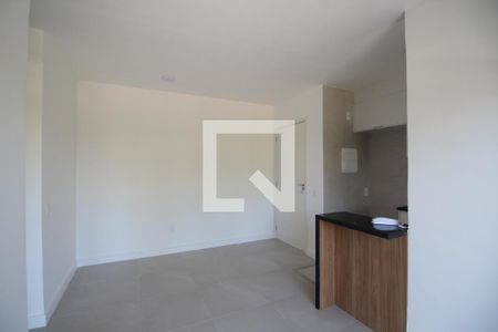 Sala de apartamento para alugar com 2 quartos, 45m² em Curicica, Rio de Janeiro