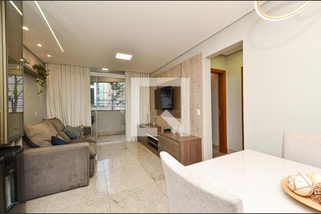 Sala de Estar de apartamento à venda com 2 quartos, 79m² em Sagrada Família, Belo Horizonte