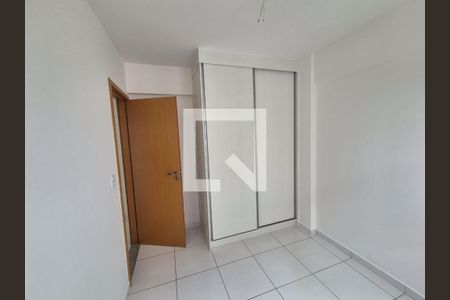 Quarto de apartamento para alugar com 2 quartos, 51m² em Estrela do Oriente, Belo Horizonte