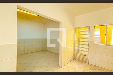 Quarto de casa para alugar com 3 quartos, 260m² em Jardim Ponte Rasa, São Paulo