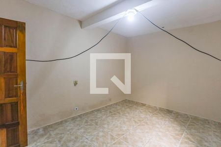 Quarto de casa para alugar com 3 quartos, 90m² em Taboão, Diadema
