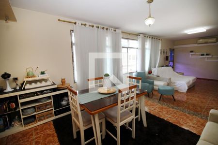 Apartamento à venda com 3 quartos, 266m² em Olaria, Rio de Janeiro