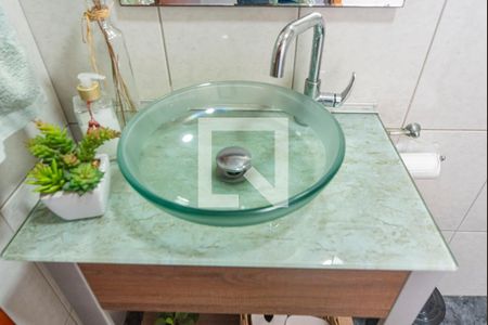 Banheiro de apartamento à venda com 2 quartos, 130m² em Vila Curuçá, Santo André