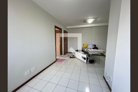 Sala  de apartamento para alugar com 3 quartos, 73m² em Águas Claras, Brasília