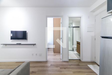Sala  / Cozinha / Lavanderia de apartamento para alugar com 1 quarto, 33m² em Butantã, São Paulo