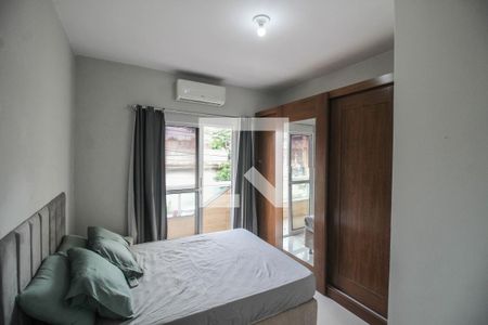 Quarto 1 de casa para alugar com 2 quartos, 65m² em Jardim Alvorada, Nova Iguaçu