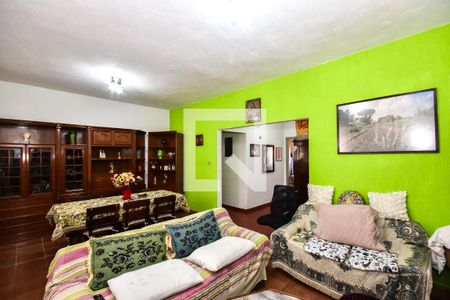 Sala 1 de casa à venda com 6 quartos, 250m² em Jardim Monte Kemel, São Paulo