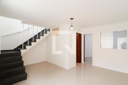 Sala 2 de casa à venda com 3 quartos, 120m² em Parque Peruche, São Paulo