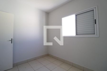 Quarto 1 de apartamento para alugar com 2 quartos, 50m² em Tubalina, Uberlândia