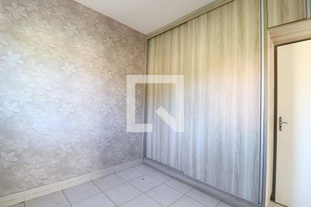 Quarto 2 de apartamento para alugar com 2 quartos, 50m² em Tubalina, Uberlândia