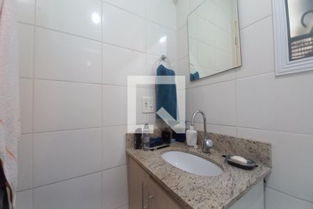 Banheiro de apartamento à venda com 3 quartos, 61m² em Vila Faustina Ii, Campinas