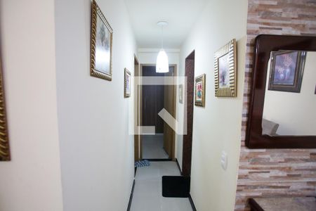 Corredor de apartamento para alugar com 2 quartos, 74m² em Taquara, Rio de Janeiro