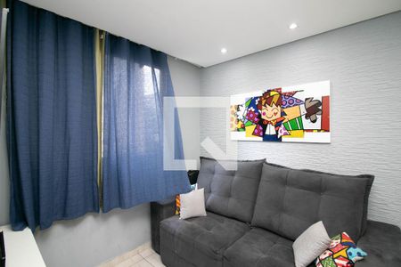 Sala de apartamento para alugar com 2 quartos, 43m² em Água Chata, Guarulhos