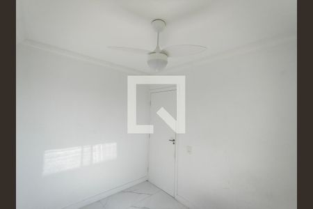 Quarto 1 de apartamento para alugar com 2 quartos, 45m² em Gardênia Azul, Rio de Janeiro