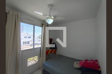 Quarto 2 de apartamento para alugar com 2 quartos, 45m² em Gardênia Azul, Rio de Janeiro