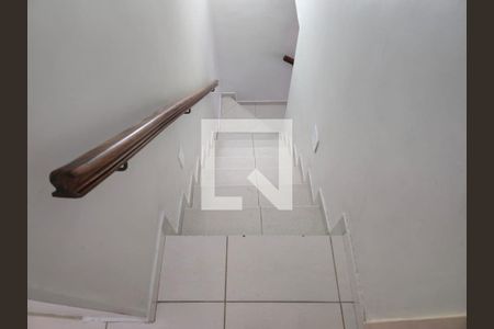 Escada acesso aos Quartos  de casa à venda com 3 quartos, 180m² em Macedo, Guarulhos