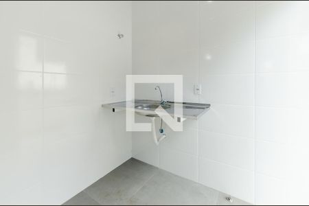 Cozinha de kitnet/studio para alugar com 1 quarto, 26m² em Dom Cabral, Belo Horizonte
