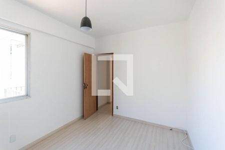 Quarto  de apartamento à venda com 1 quarto, 58m² em Vila Isabel, Rio de Janeiro