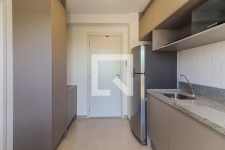 Cozinha de apartamento para alugar com 1 quarto, 25m² em Vila Butantã, São Paulo
