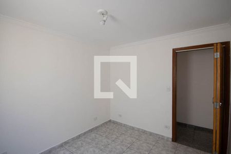 Quarto 1 de casa para alugar com 3 quartos, 240m² em Vila Sabrina, São Paulo
