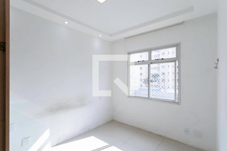Quarto 2 de apartamento para alugar com 3 quartos, 72m² em Jardim Guanabara, Belo Horizonte