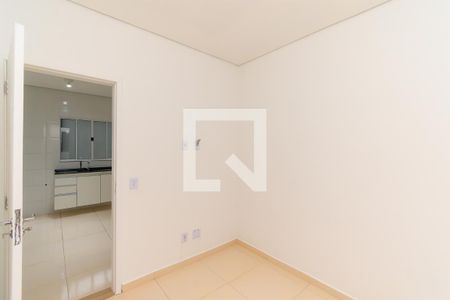 Quarto 1 de apartamento para alugar com 2 quartos, 33m² em Vila Bela, São Paulo
