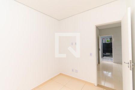 Quarto 2 de apartamento para alugar com 2 quartos, 33m² em Vila Bela, São Paulo