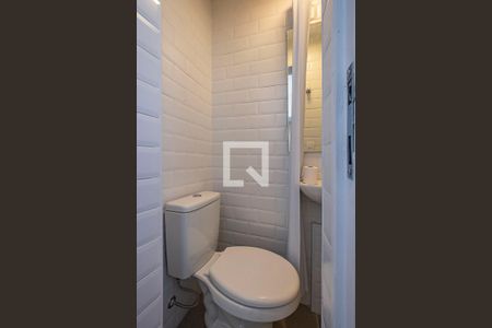 Lavabo de apartamento para alugar com 3 quartos, 90m² em Cerqueira César, São Paulo