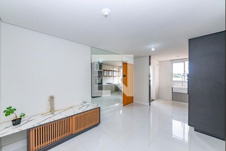 Sala de apartamento para alugar com 2 quartos, 56m² em Palmeiras, Belo Horizonte