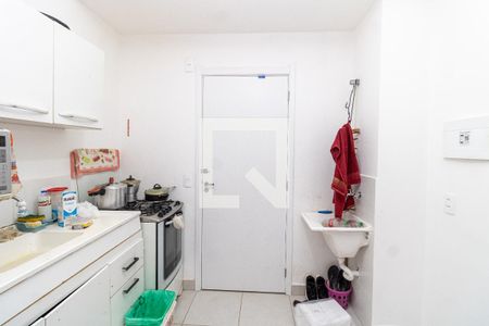 Sala/Cozinha de apartamento para alugar com 2 quartos, 32m² em Parque Novo Mundo, São Paulo