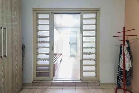 Quarto 1 de casa para alugar com 4 quartos, 85m² em Vila Lageado, São Paulo