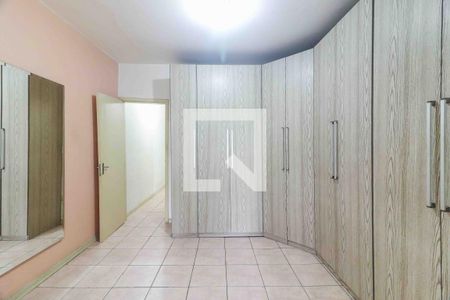 Quarto 1 de casa para alugar com 4 quartos, 85m² em Vila Lageado, São Paulo