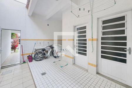 Cozinha / Área de Serviço de casa de condomínio para alugar com 8 quartos, 570m² em Pqe Res Aquarius, São José dos Campos