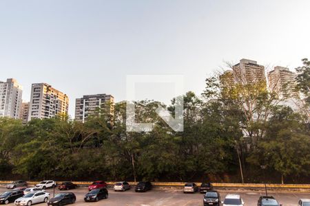 Vista da Varanda de apartamento à venda com 2 quartos, 80m² em Jardim Tupanci, Barueri