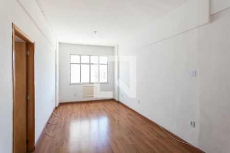 Sala de apartamento à venda com 2 quartos, 70m² em Praça da Bandeira, Rio de Janeiro