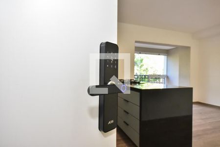 Fechadura Eletrônica de apartamento para alugar com 2 quartos, 60m² em Vila Suzana, São Paulo