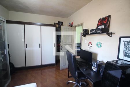 Quarto 1 de casa à venda com 3 quartos, 396m² em Jardim Industrial, Contagem