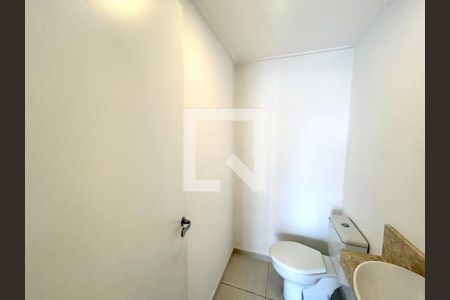 Lavabo de apartamento para alugar com 2 quartos, 86m² em Jardim Flor da Montanha, Guarulhos