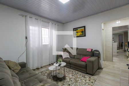 Sala de casa à venda com 4 quartos, 150m² em Vila Olinda, São Paulo