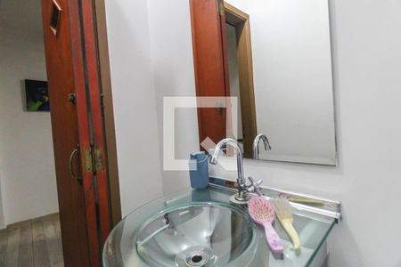 Lavabo de casa à venda com 4 quartos, 150m² em Vila Olinda, São Paulo