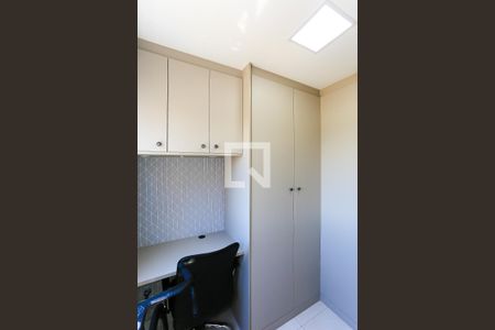Quarto 1 de apartamento para alugar com 2 quartos, 37m² em Paraíso do Morumbi, São Paulo