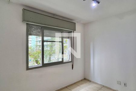 Quarto  de apartamento para alugar com 1 quarto, 46m² em José Menino, Santos