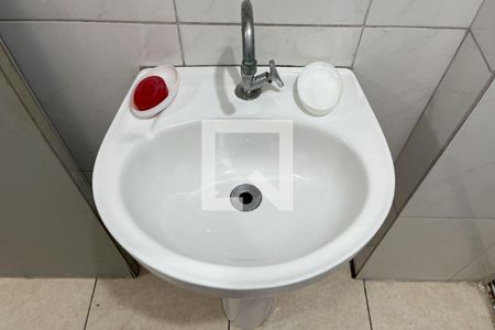 Banheiro de apartamento para alugar com 1 quarto, 46m² em José Menino, Santos