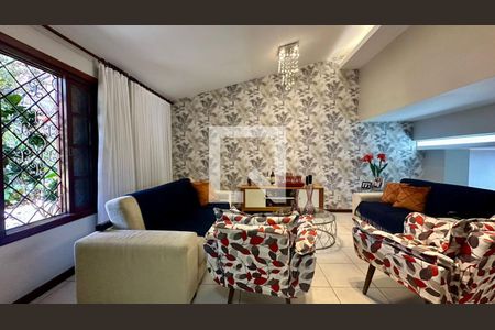 Sala  de casa à venda com 6 quartos, 315m² em Jardim America, Belo Horizonte