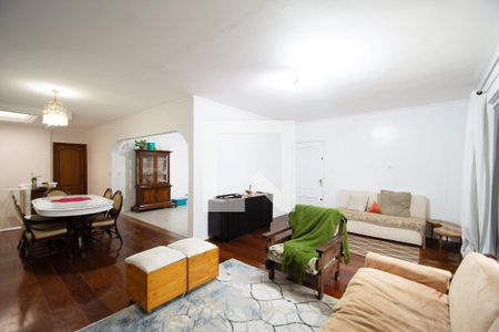 sala 2 de estar de casa à venda com 3 quartos, 254m² em Vila Madalena, São Paulo