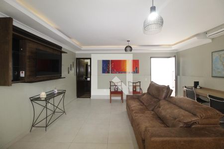 Sala de casa à venda com 3 quartos, 200m² em São João, Porto Alegre