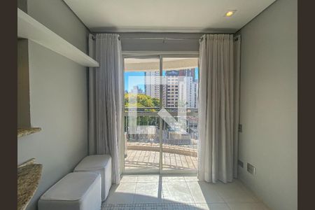 Sala de apartamento para alugar com 1 quarto, 45m² em Vila Nova Conceição, São Paulo