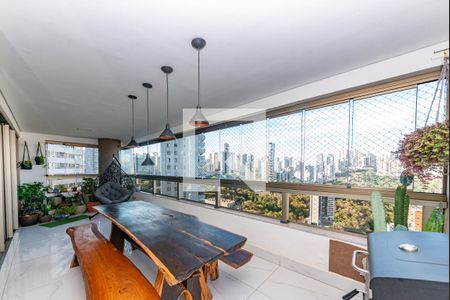 Varanda de apartamento à venda com 4 quartos, 174m² em Vale do Sereno, Nova Lima