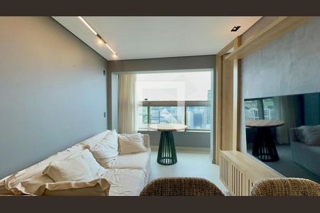 Sala de apartamento para alugar com 1 quarto, 41m² em Pinheiros, São Paulo